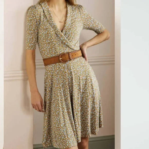 where can i buy a jersey dress DRAPPY STRETCH JERSEY DRESS WITH LACE UP BACK – Dave & Johnny main image 1